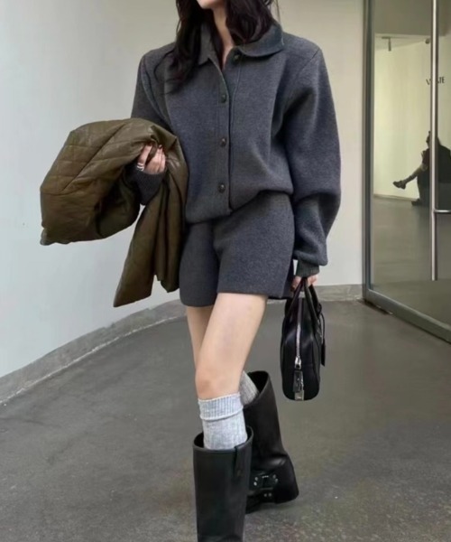 Diosfront（ディオスフロント）の「ポロ襟ニットカーディガン＆ニット短パンセットアップ（セットアップ・レディース・モカ/ブラック/チャコールグレー・FREE）」の19枚目の写真