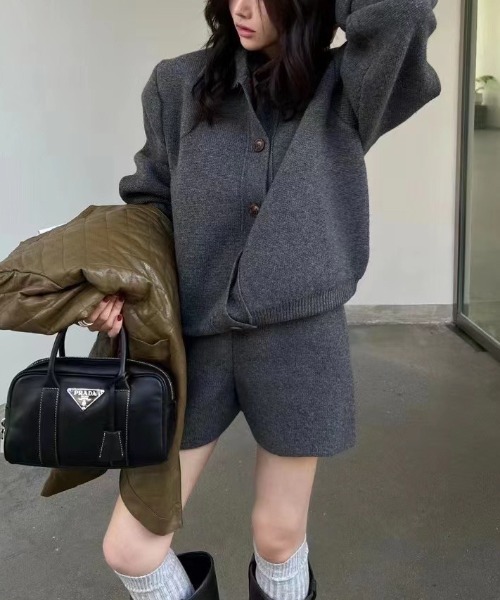 Diosfront（ディオスフロント）の「ポロ襟ニットカーディガン＆ニット短パンセットアップ（セットアップ・レディース・モカ/ブラック/チャコールグレー・FREE）」の18枚目の写真