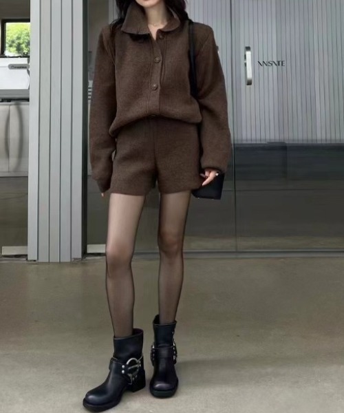 Diosfront（ディオスフロント）の「ポロ襟ニットカーディガン＆ニット短パンセットアップ（セットアップ・レディース・モカ/ブラック/チャコールグレー・FREE）」の14枚目の写真