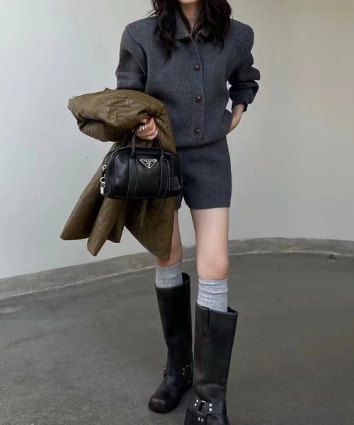 Diosfront（ディオスフロント）の「ポロ襟ニットカーディガン＆ニット短パンセットアップ（セットアップ・レディース・モカ/ブラック/チャコールグレー・FREE）」の6枚目の写真