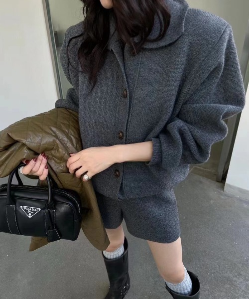 Diosfront（ディオスフロント）の「ポロ襟ニットカーディガン＆ニット短パンセットアップ（セットアップ・レディース・モカ/ブラック/チャコールグレー・FREE）」の5枚目の写真
