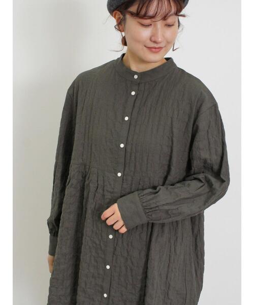 Samansa Mos2（サマンサ モスモス）の「ウエスト切替タックチュニック（チュニック・レディース・オフホワイト/チャコールグレー/グリーン/ブルー・F）」の2枚目の写真