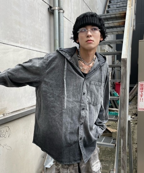 XU(エックスユー)の「ストリートファッション XU エックスユー damage beanie ダメージビーニー ニットキャップ ダメージニット帽 折り返しニット帽 韓国ファッション 韓国ストリート グランジ(ニットキャップ/ビーニー・メンズ・チャコール/ブラック・ONE SIZE)」の13枚目の写真