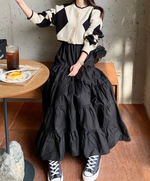 【セール】Aラインボリュウームティアードマキシスカート（スカート）｜emi+（エミプラス）