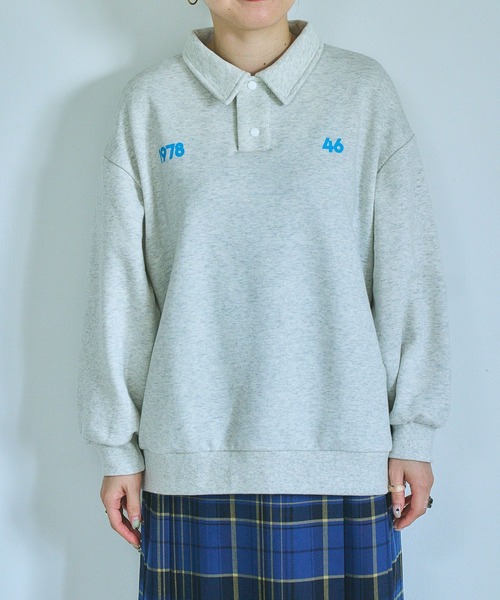 studio CLIP（スタディオクリップ）の「【CLIP BY STAFF】襟付き裏毛ロゴスウェット（スウェット・レディース・オフホワイト/ライトグレー/ライトブルー/ブラック・FREE）」の16枚目の写真