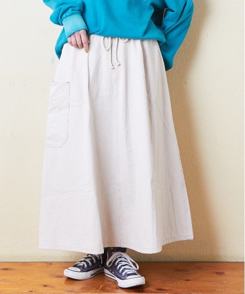 CUBE SUGAR（キューブシュガー）の「ピーチ起毛ツイルタックギャザースカート（スカート・レディース・レッド/ブラック/マルチ/ナチュラル/ブルー・M）」の3枚目の写真