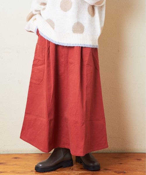 CUBE SUGAR（キューブシュガー）の「ピーチ起毛ツイルタックギャザースカート（スカート・レディース・レッド/ブラック/マルチ/ナチュラル/ブルー・M）」の5枚目の写真