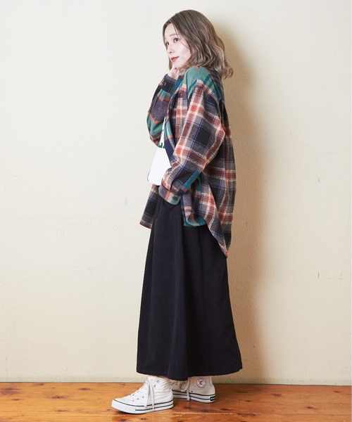 CUBE SUGAR（キューブシュガー）の「ピーチ起毛ツイルタックギャザースカート（スカート・レディース・レッド/ブラック/マルチ/ナチュラル/ブルー・M）」の11枚目の写真