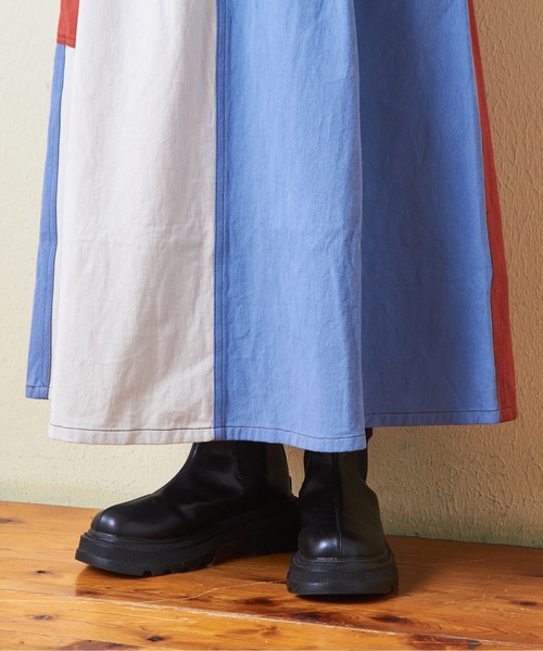 CUBE SUGAR（キューブシュガー）の「ピーチ起毛ツイルタックギャザースカート（スカート・レディース・レッド/ブラック/マルチ/ナチュラル/ブルー・M）」の13枚目の写真