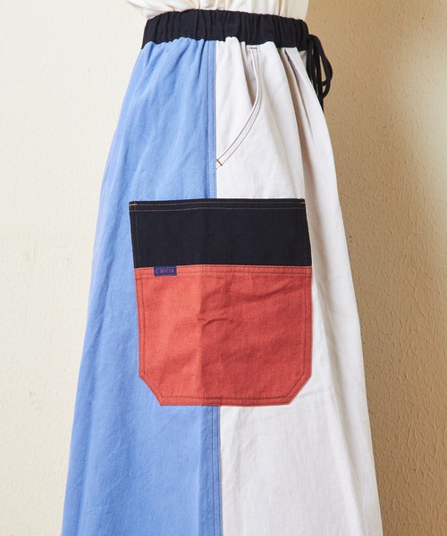 CUBE SUGAR（キューブシュガー）の「ピーチ起毛ツイルタックギャザースカート（スカート・レディース・レッド/ブラック/マルチ/ナチュラル/ブルー・M）」の14枚目の写真