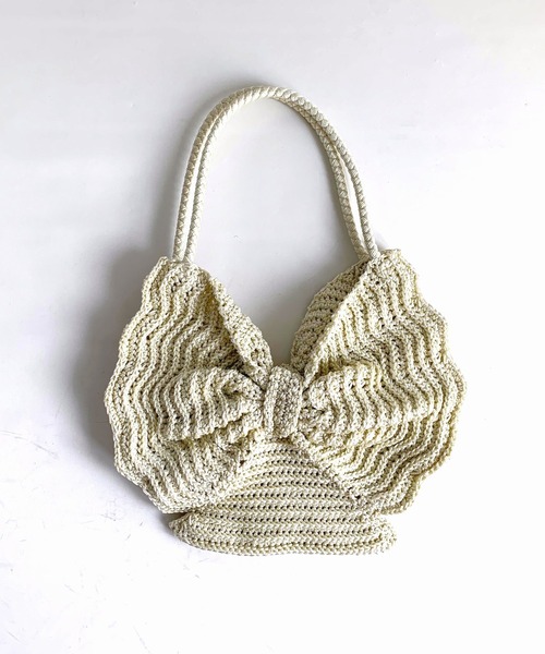 Q(キュー)の「クロッシェリボントート(トートバッグ・レディース・アイボリー/ブラック・ONE SIZE)」の7枚目の写真