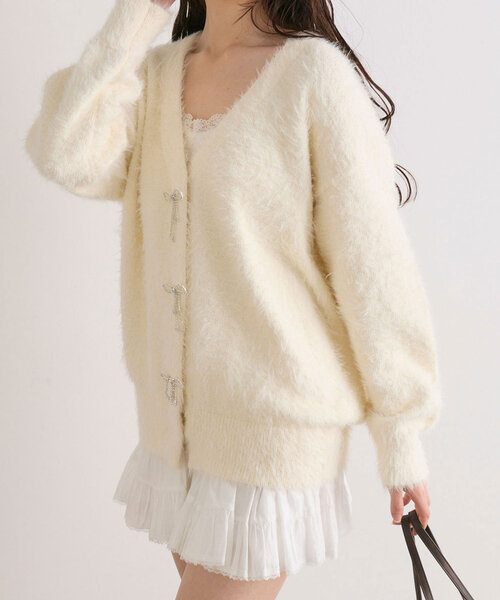 OLIVE des OLIVE(オリーブデオリーブ)の「フェザーリボンビジューカーデ(カーディガン/ボレロ・レディース・ピンク/モカ/オフホワイト/チャコールグレー・FREE)」の11枚目の写真