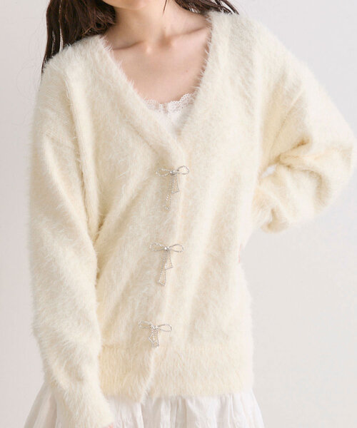 OLIVE des OLIVE(オリーブデオリーブ)の「フェザーリボンビジューカーデ(カーディガン/ボレロ・レディース・ピンク/モカ/オフホワイト/チャコールグレー・FREE)」の14枚目の写真