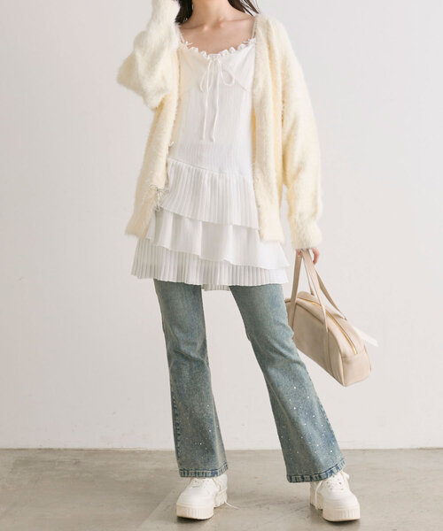 OLIVE des OLIVE(オリーブデオリーブ)の「フェザーリボンビジューカーデ(カーディガン/ボレロ・レディース・ピンク/モカ/オフホワイト/チャコールグレー・FREE)」の17枚目の写真