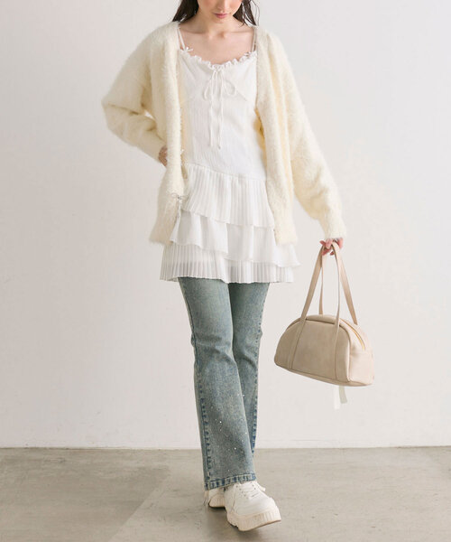 OLIVE des OLIVE(オリーブデオリーブ)の「フェザーリボンビジューカーデ(カーディガン/ボレロ・レディース・ピンク/モカ/オフホワイト/チャコールグレー・FREE)」の18枚目の写真