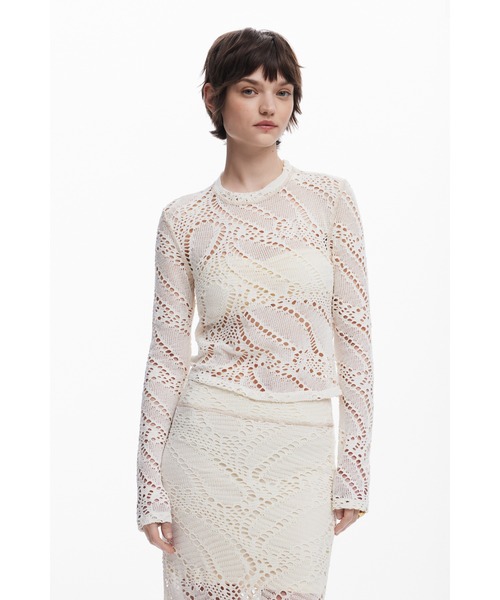 Desigual(デシグアル)の「クロシェレースTシャツ(Tシャツ/カットソー・レディース・ホワイト・XS/S/M/L/XL)」の3枚目の写真