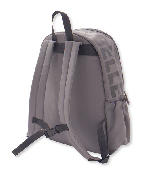 BeBe(ベベ)の「ロゴプリント配色リュック(バックパック/リュック・キッズ・グレー・L)」の2枚目の写真