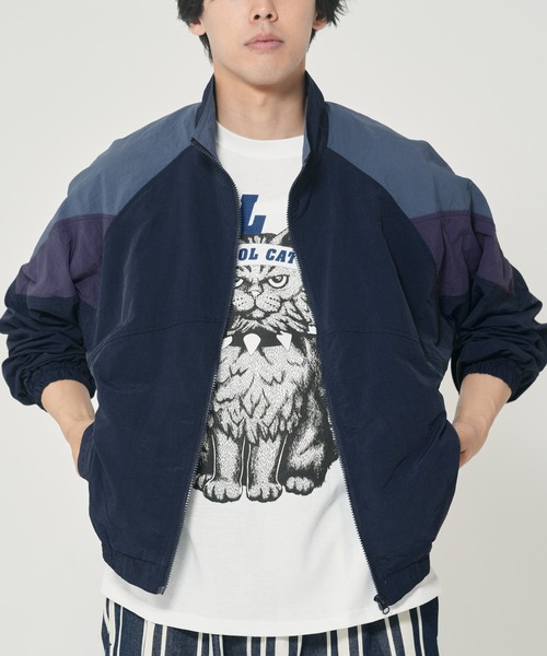 CORISCO（コリスコ）の「ナイロン切替ブルゾン(M1)（ブルゾン・メンズ・ブラック系/ネイビー系・MEDIUM/LARGE/X-LARGE）」の8枚目の写真