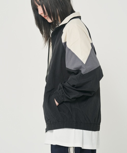 CORISCO（コリスコ）の「ナイロン切替ブルゾン(M1)（ブルゾン・メンズ・ブラック系/ネイビー系・MEDIUM/LARGE/X-LARGE）」の5枚目の写真