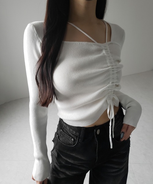 【MOILLY】STAYC Sieun着用★リボン シャーリング トップ MOILLY】STAYC Sieun着用☆リボン シャーリング トップ (MOILLY