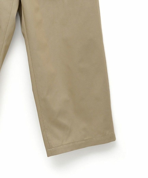 FACETASM（ファセッタズム）の「【FACETASM / ファセッタズム】BELTED BIG HEART PANTS / ベージュ [NAT-PT-U0（チノパンツ・メンズ・ベージュ・3/4）」の4枚目の写真