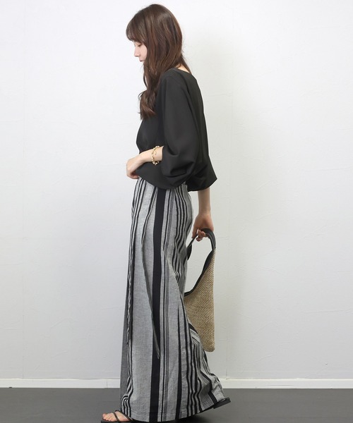 Aletta vita（アレッタビータ）の「コットンリネンランダムストライプラップスカート（スカート・レディース・ブラック・FREE）」の5枚目の写真