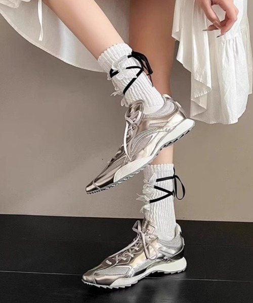 Teem Store（チームストア）の「【軽量】ポインテッドメタリックスニーカー（スニーカー・レディース・シルバー・S/M/L）」の10枚目の写真