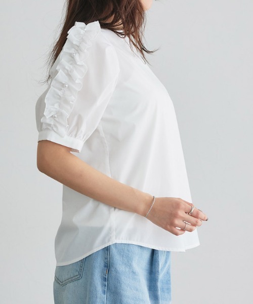 Pierrot（ピエロ）の「袖パールデザインフリルトップス（Tシャツ/カットソー・レディース・オフホワイト/ネイビー・M/L）」の16枚目の写真