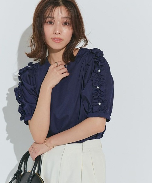 Pierrot（ピエロ）の「袖パールデザインフリルトップス（Tシャツ/カットソー・レディース・オフホワイト/ネイビー・M/L）」の3枚目の写真