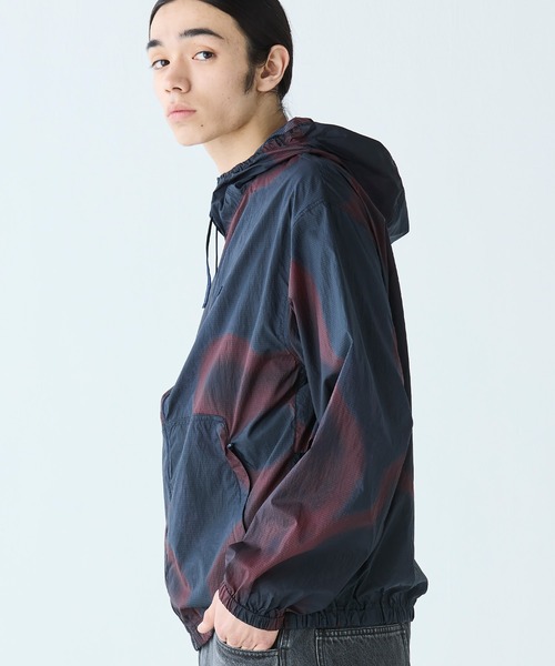 LACOSTE（ラコステ）の「撥水ライトウェイトリップストップフードジャケット（ナイロンジャケット・メンズ・ネイビー・46/48/50/52）」の3枚目の写真