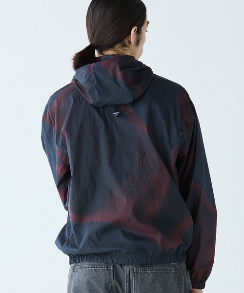 LACOSTE（ラコステ）の「撥水ライトウェイトリップストップフードジャケット（ナイロンジャケット・メンズ・ネイビー・46/48/50/52）」の4枚目の写真