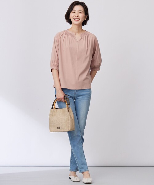 J.PRESS Ladies(J.プレス レディス)の「【洗える】トリコットバイオ シャーリング カットソー(Tシャツ/カットソー・レディース・ピンク系/ダルブルー系/ライトグリーン系/ホワイト系・SMALL)」の8枚目の写真