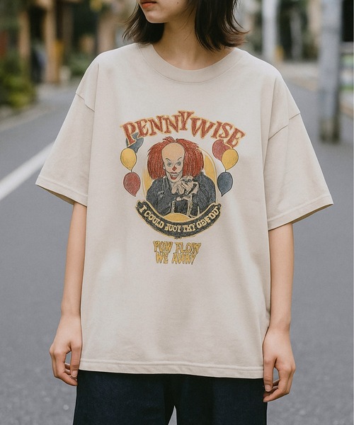 ALWAYS GOOD TIME(オルウェイズグッドタイム)の「【IT THE MOVIE】ワーナー/WARNER ピグメント風/プリント 半袖Tシャツ(Tシャツ/カットソー・レディース・ブラック系1/ホワイト系1/ホワイト系2/ブラック系2・M/L/LL)」の20枚目の写真
