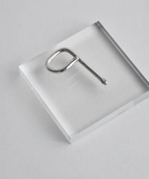 Yuki Yoshioka（ユーキヨシオカ）の「Double Finger Ring（リング）」