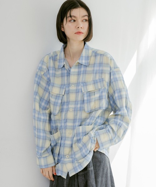 niko and...(ニコアンド)の「ミリタリーシアーチェックシャツ(シャツ/ブラウス・レディース・ピンク/ネイビー/オフホワイト/イエロー・FREE)」の6枚目の写真