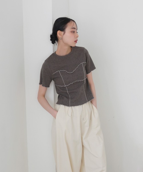 LIAN(リアン)の「メロービスチェラインTシャツ(Tシャツ/カットソー・レディース・アイボリー/ブラック/グリーン/モカ・FREE)」の12枚目の写真