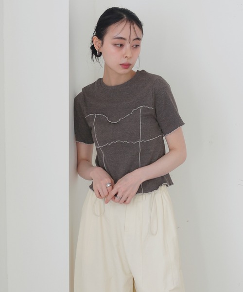 LIAN(リアン)の「メロービスチェラインTシャツ(Tシャツ/カットソー・レディース・アイボリー/ブラック/グリーン/モカ・FREE)」の14枚目の写真