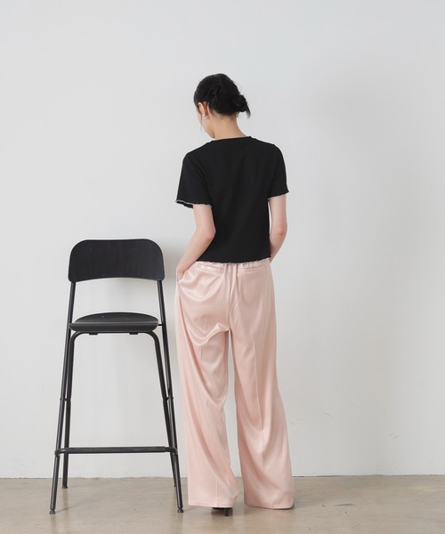 LIAN(リアン)の「メロービスチェラインTシャツ(Tシャツ/カットソー・レディース・アイボリー/ブラック/グリーン/モカ・FREE)」の20枚目の写真