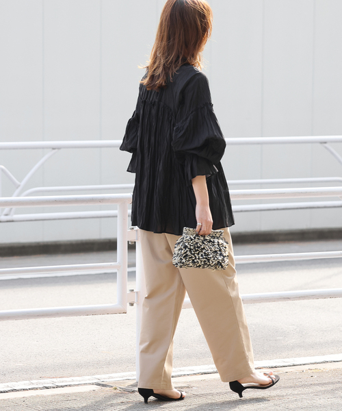 JOURNAL STANDARD relume(ジャーナルスタンダード レリューム)の「《追加》コットンボイルクリンクルフリルギャザーブラウス(シャツ/ブラウス・レディース・ブラック/ホワイト/イエロー・FREE)」の12枚目の写真