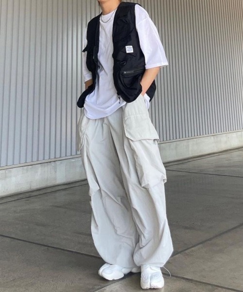 CERCA(チェルカ)の「【NOWLE】ビッグポケット フィッシングベスト(ベスト・メンズ・カーキ・MEDIUM)」の18枚目の写真