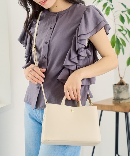 Legato Largo（レガートラルゴ）の「【Legato Largo】LH-F3371 たすかるっかばん ミニショルダー（ショルダーバッグ・レディース・ブラック/アイボリー/ラベンダー/グレイッシュベージュ/モカ・FREE）」の6枚目の写真