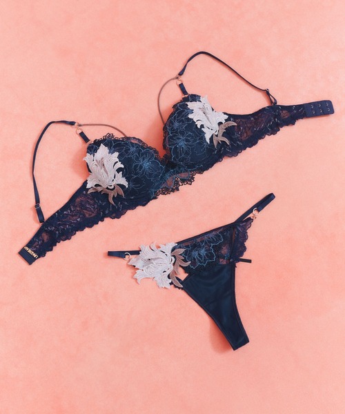 【新品】アリュールマナー グラマーアップ ブラ&ショーツ セール】アリュールマナー グラマーアップ ブラ（B・Cカップ