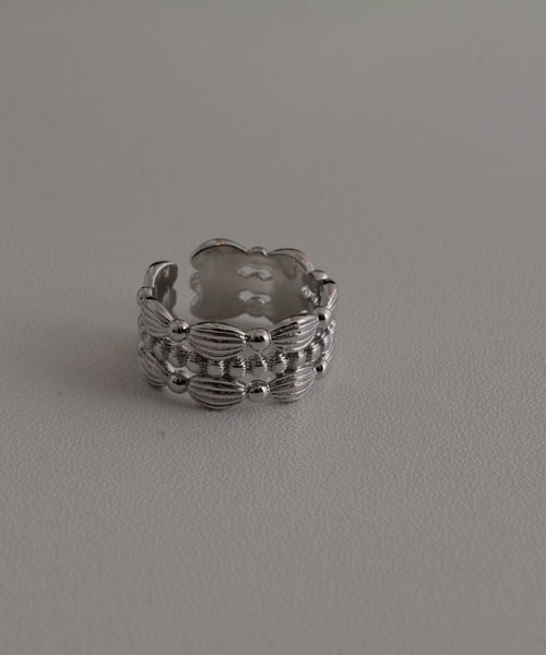 Mayree（メイリー）の「【resonance】ヴィンテージデザイン シルバー ワイド フリーリング（リング・レディース・シルバー・FREE）」の4枚目の写真