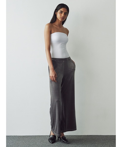 SORIN（ソリン　）の「Silky Jersey Bare Top/シルキージャージ ベアトップ（チューブトップ・レディース・ダークグレー/レッド/ホワイト/ブラック・38）」の20枚目の写真