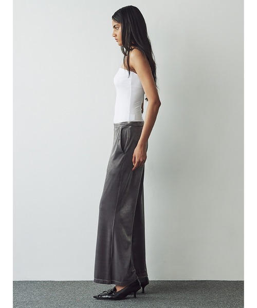 SORIN（ソリン　）の「Silky Jersey Bare Top/シルキージャージ ベアトップ（チューブトップ・レディース・ダークグレー/レッド/ホワイト/ブラック・38）」の21枚目の写真