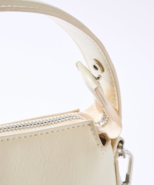 un dix cors(アンディコール)の「ビンテージライクワンショルダーバッグ(ショルダーバッグ・レディース・シルバー/アイボリー/ブラック・FREE)」の10枚目の写真