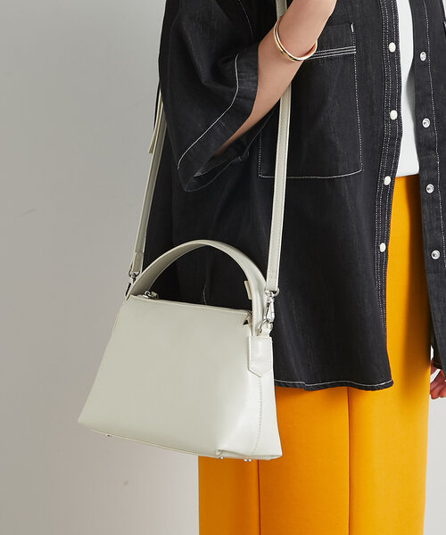 un dix cors(アンディコール)の「ビンテージライクワンショルダーバッグ(ショルダーバッグ・レディース・シルバー/アイボリー/ブラック・FREE)」の13枚目の写真