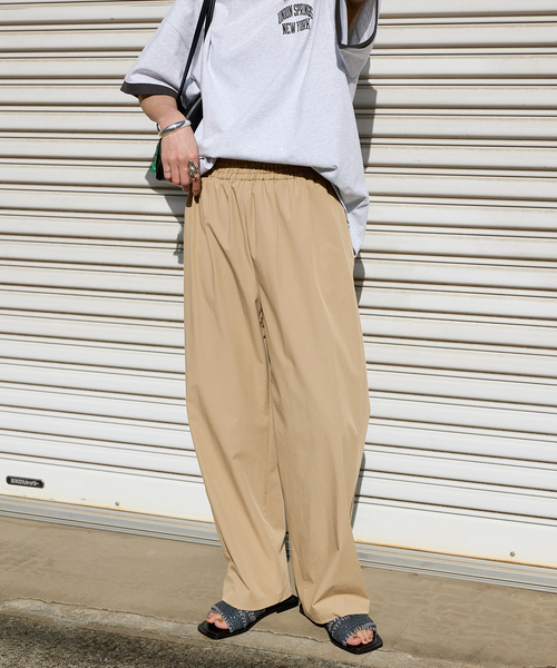 JOURNAL STANDARD(ジャーナルスタンダード)の「《追加3》【撥水/接触冷感/洗える/UVカット】リネンナイロンストレッチワイドパンツ(その他パンツ・レディース・ブラック/サックスブルー/ベージュ系その他/ブラウン・40/38/36/34)」の12枚目の写真