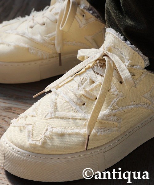 antiqua（アンティカ）の「ダメージデザインスニーカー（スニーカー・レディース・ブラック/ホワイト・S/L/M）」の3枚目の写真
