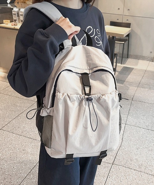 Miniministore(ミニミニストア)の「リュックサック 大容量A4 ユニセックス(バックパック/リュック・レディース・ブラック/オレンジ/ワインレッド/アイボリー・FREE)」の12枚目の写真